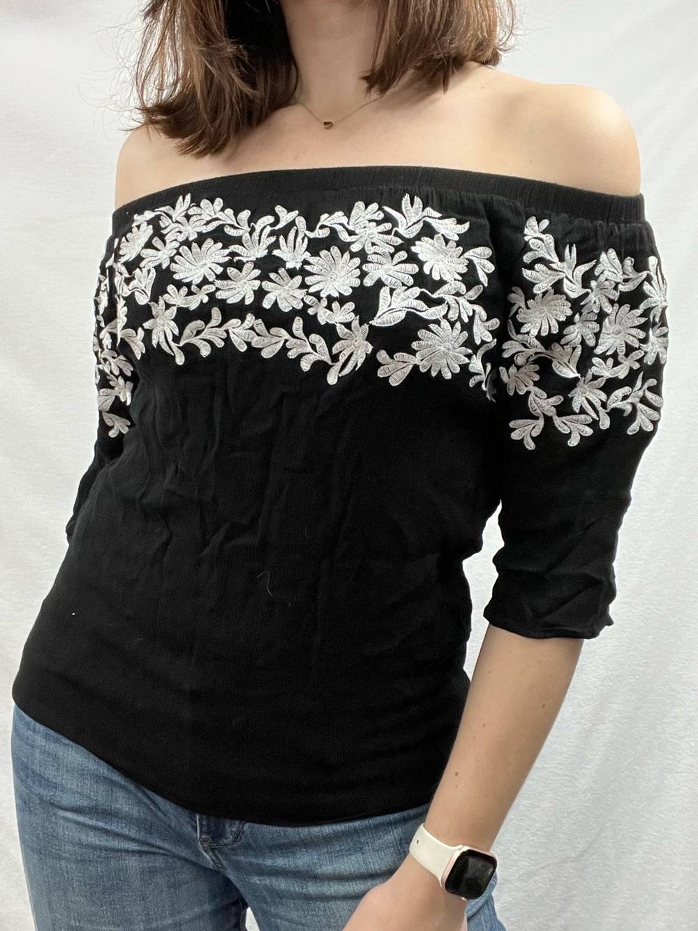 Cliche' Black Off-Shoulder Top with White Floral Embroidery